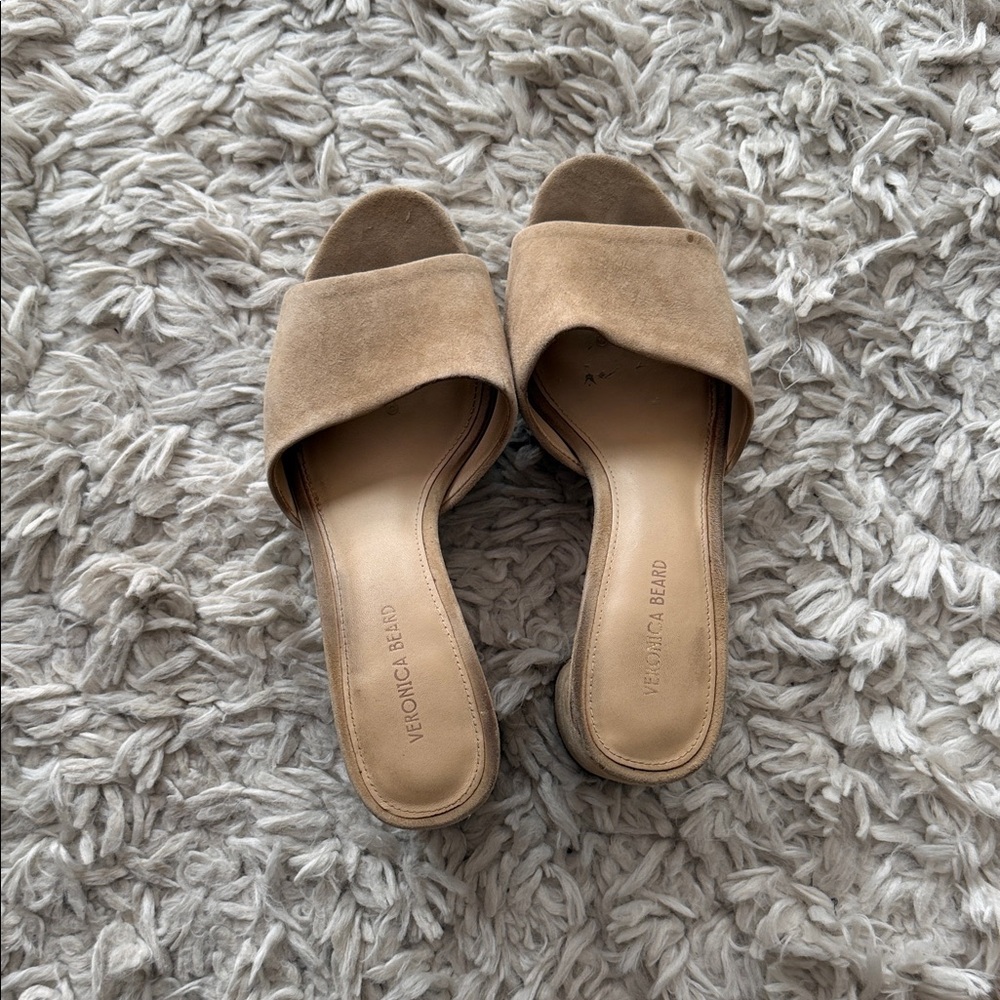 Veronica Beard Beige/Tan Suede Slide Mules